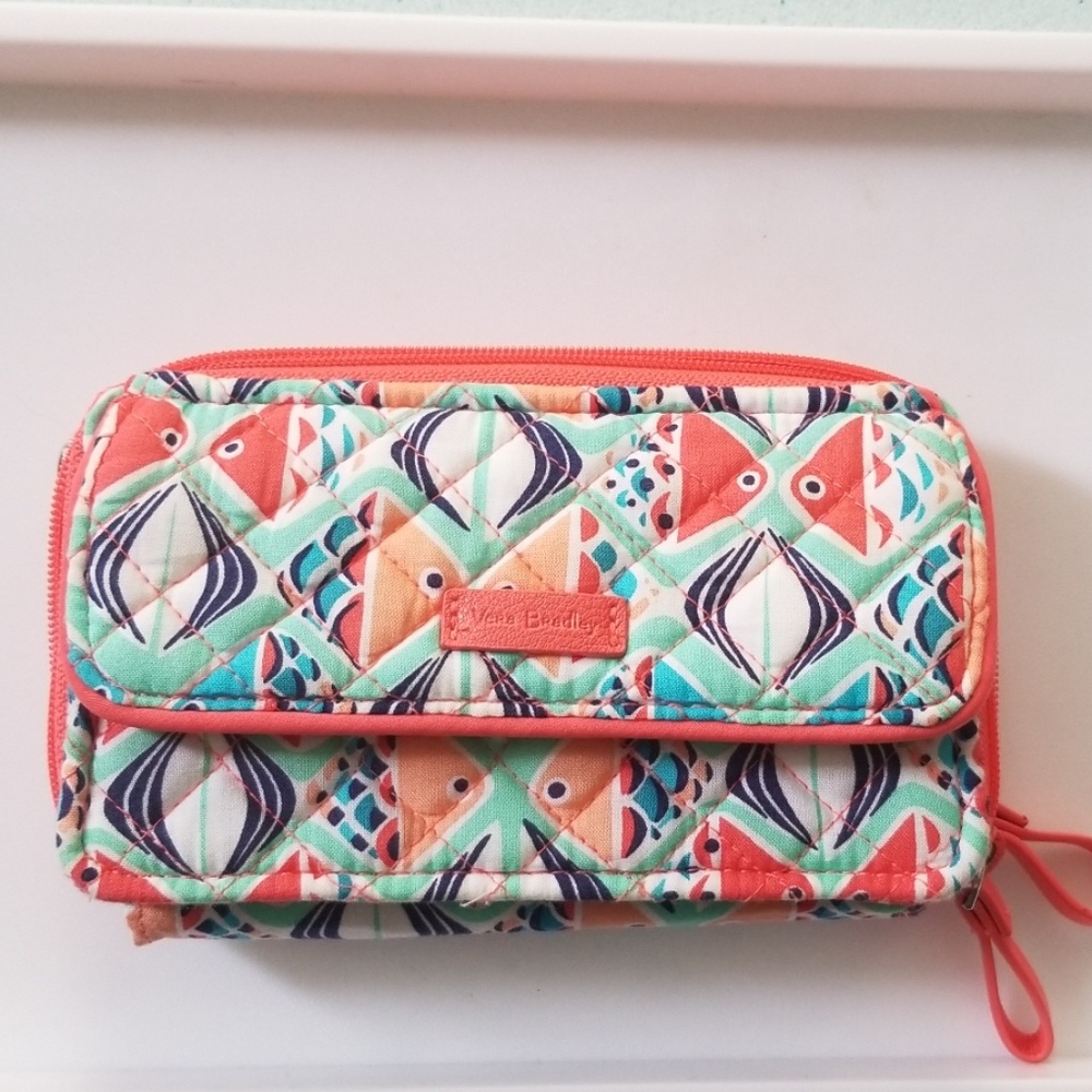 Vera Bradley RFID crossbody wallet